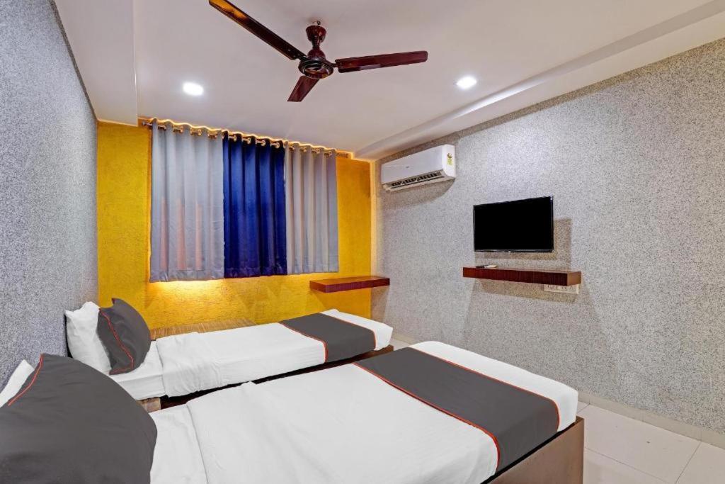 Hotel Mayura, Ankleshwar 外观 照片