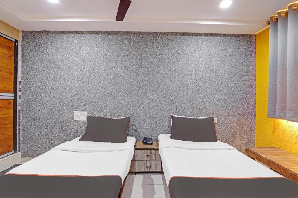 Hotel Mayura, Ankleshwar 外观 照片