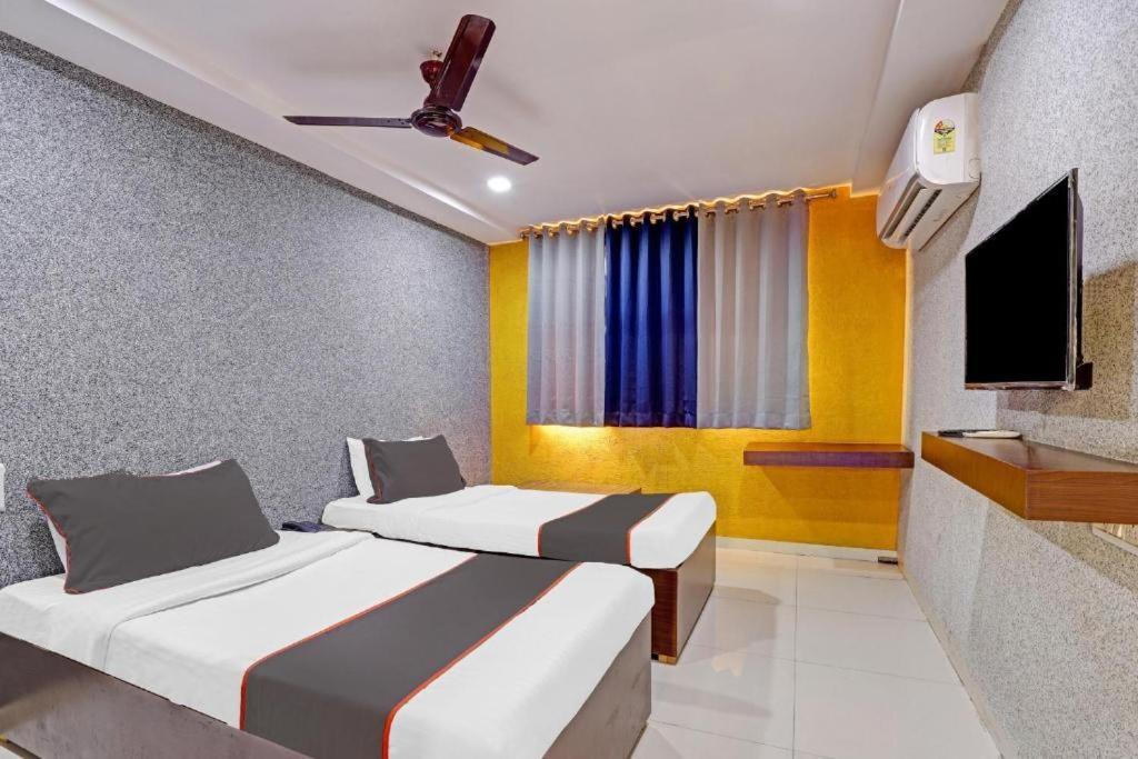 Hotel Mayura, Ankleshwar 外观 照片